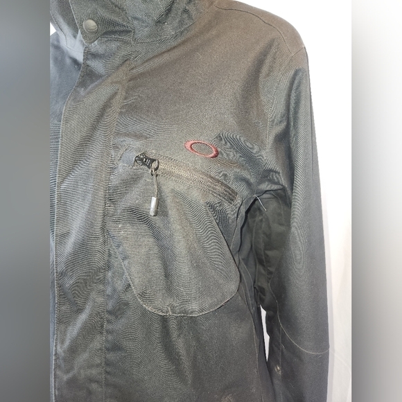 Oakley Parka - Picture 5 of 11